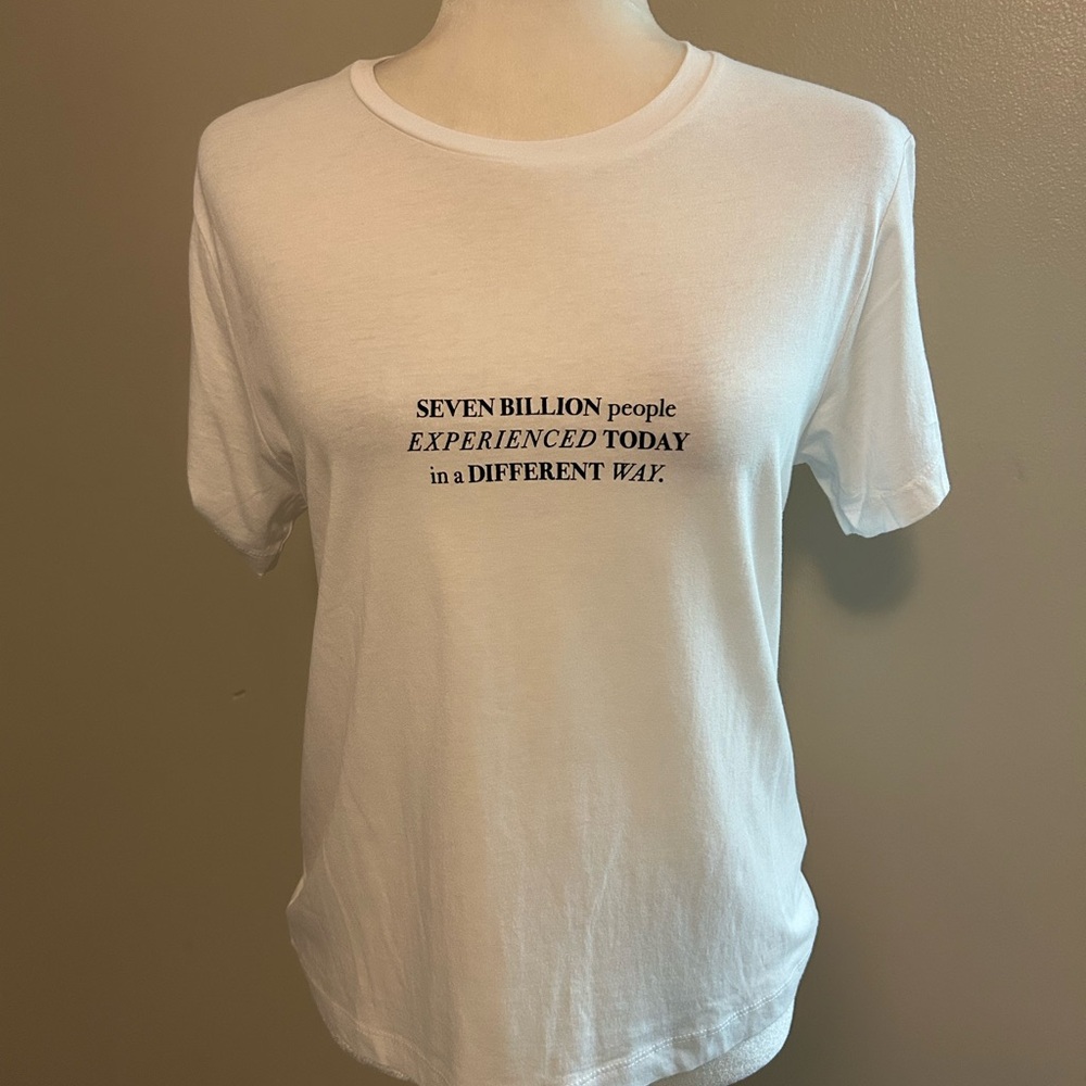 Charlie Holiday‎ Graphic Slim Tee Size M/6